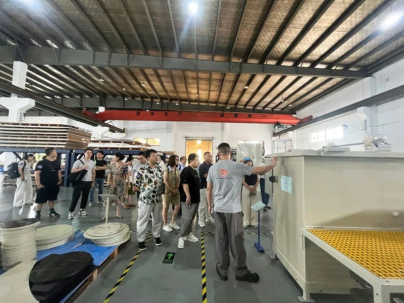 長三角智造雙城匯走進依斯倍 (3)