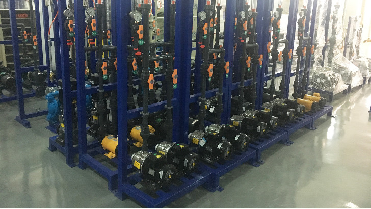 工業廢水處理工程中的PE卸料泵