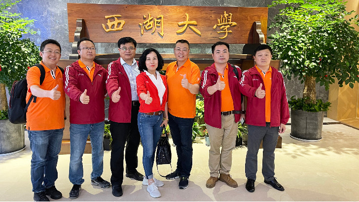 科技創(chuàng)新CEO特訓(xùn)營(yíng)依斯倍環(huán)保走進(jìn)浙江，共同探討企業(yè)成長(zhǎng)治理之道