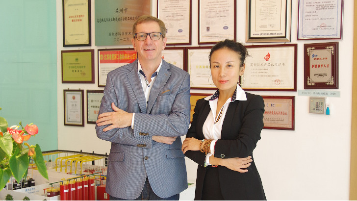 跨國(guó)夫妻在依斯倍攜手創(chuàng)業(yè)十年，做環(huán)保真沒(méi)那么簡(jiǎn)單