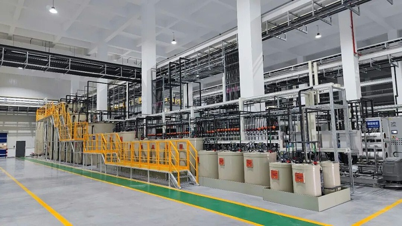 依斯倍受邀出席蘇州市新型工業(yè)化推進(jìn)會(huì)暨“AI+制造”創(chuàng)新發(fā)展大會(huì) (6)